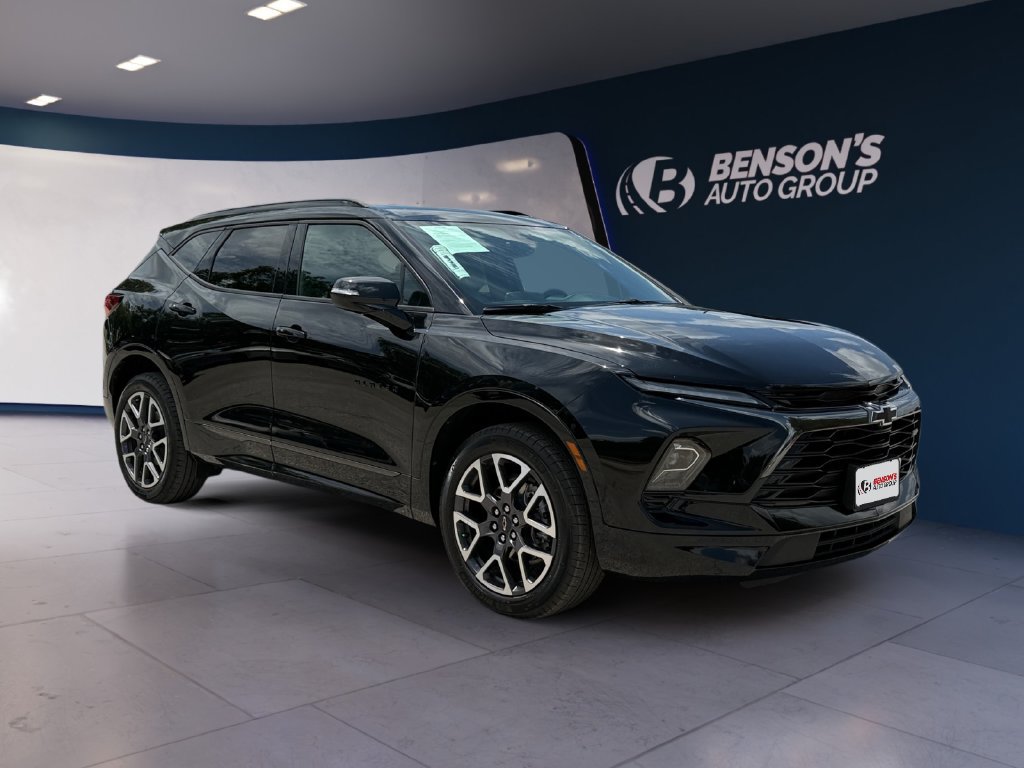 Used 2025 Chevrolet Blazer RS FWD image 7
