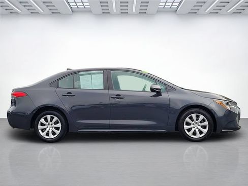 Used 2024 Toyota Corolla LE FWD image 3