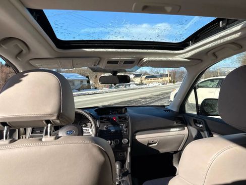 Used 2014 Subaru Forester 2.5i Limited image 15