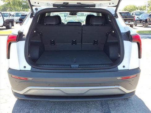 New 2026 Chevrolet Blazer EV LT FWD image 12