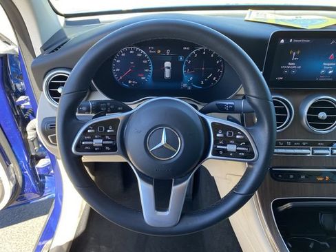 Used 2022 Mercedes-Benz GLC 300 image 28