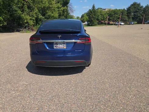 Used 2019 Tesla Model X AWD/4WD image 13