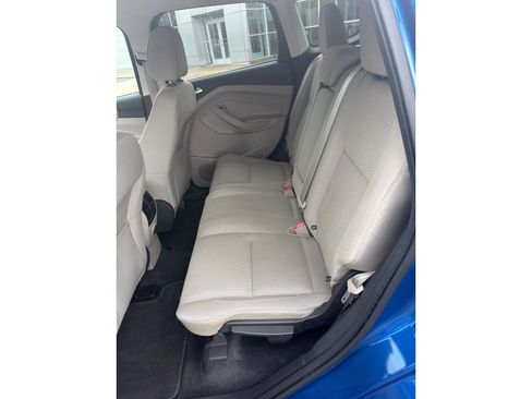 Used 2017 Ford Escape SE FWD image 12