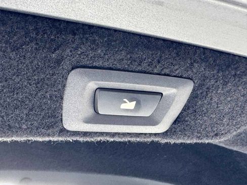 Used 2023 Lucid Air Pure AWD/4WD image 9