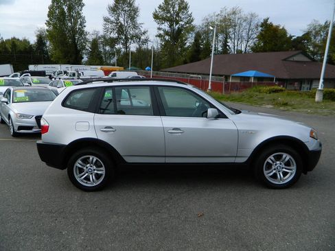 Used 2004 BMW X3 3.0i image 9
