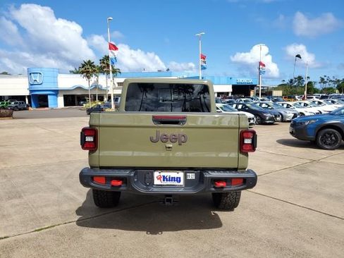 New 2025 Jeep Gladiator Rubicon image 5