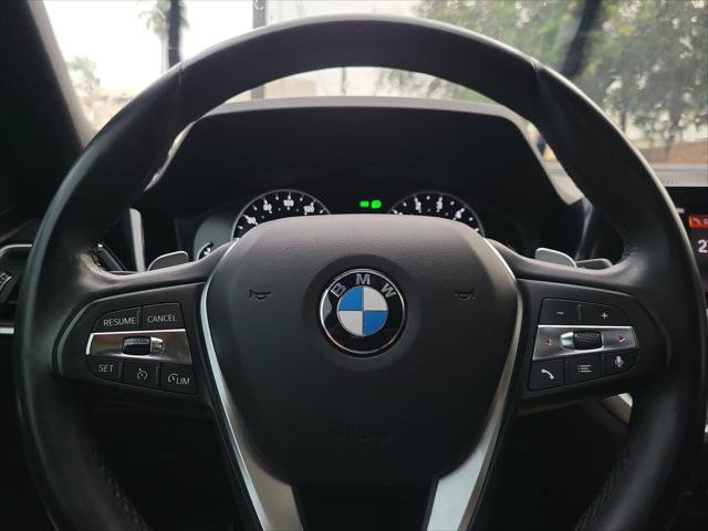 Used 2020 BMW 330i Sedan w/ Convenience Package RWD image 23