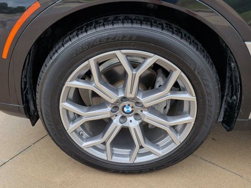 Used 2020 BMW X7 xDrive40i w/ Parking Assistance Package AWD/4WD image 50
