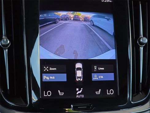 Used 2022 Volvo S60 T8 R-Design Expression w/ Premium Package image 22