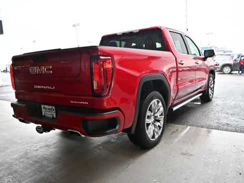 Used 2024 GMC Sierra 1500 Denali w/ Denali Reserve Package AWD/4WD image 8