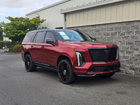 Used 2025 Cadillac Escalade V AWD/4WD image 11
