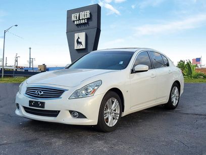 Used 2015 INFINITI Q40 w/ Moonroof Package