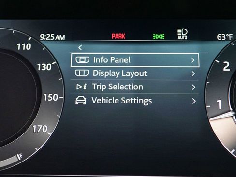 Used 2023 Land Rover Range Rover SE image 45