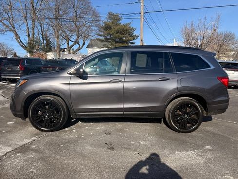 Used 2022 Honda Pilot Special Edition image 2