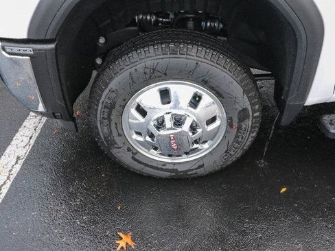 New 2026 GMC Sierra 3500 SLT w/ SLT Premium Package image 30