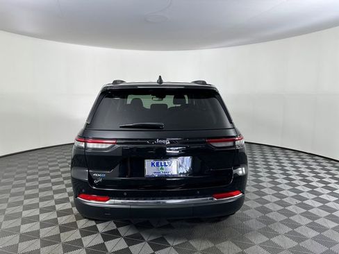 Used 2023 Jeep Grand Cherokee 4WD 4xe image 7