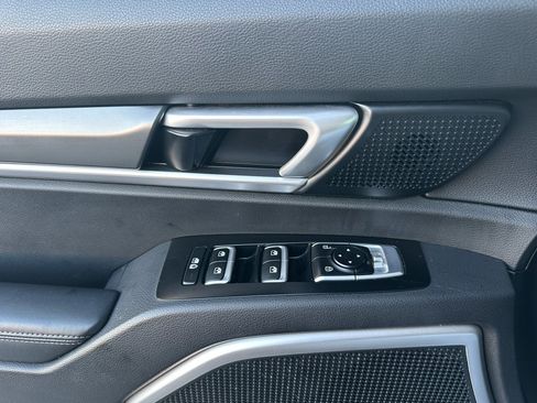 Used 2021 Kia Telluride S image 27