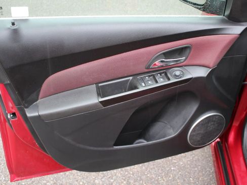 Used 2012 Chevrolet Cruze LT w/ RS Package image 9