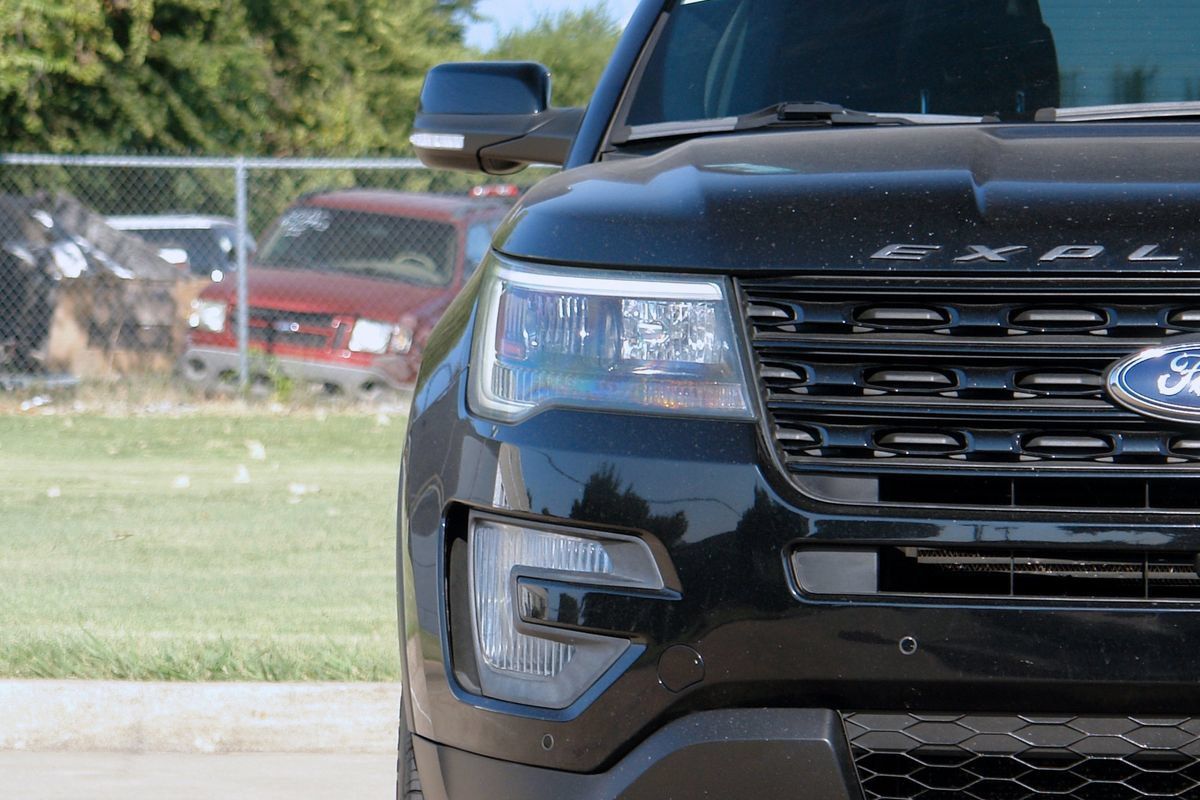 Used 2016 Ford Explorer Sport w/ Equipment Group 401A AWD/4WD image 30