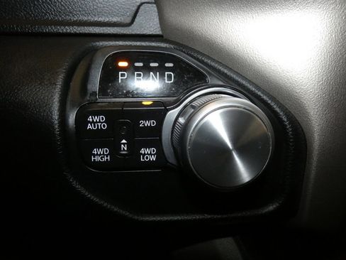 Used 2020 RAM 1500 Laramie image 17