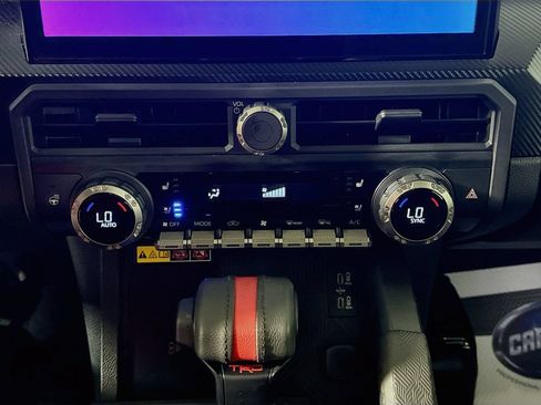 Certified 2025 Toyota Tacoma TRD Pro w/ Tow Tech Package AWD/4WD image 15