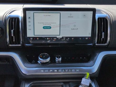 New 2025 Ford Expedition Platinum w/ Stealth Performance Package image 18