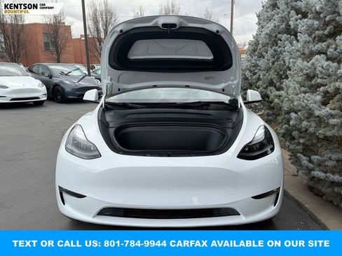 Used 2022 Tesla Model Y Performance image 36