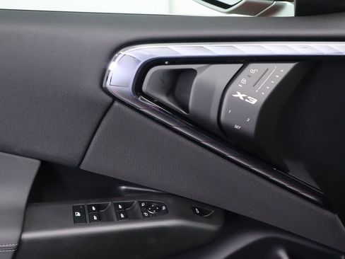 Certified 2025 BMW X3 xDrive30i w/ Convenience Package image 25