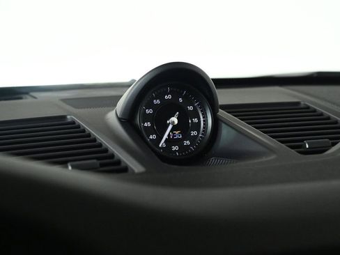 Used 2025 Porsche 911 Carrera w/ Sport Chrono Package image 20