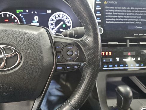 Used 2022 Toyota Avalon Touring w/ Advanced Safety Package image 17