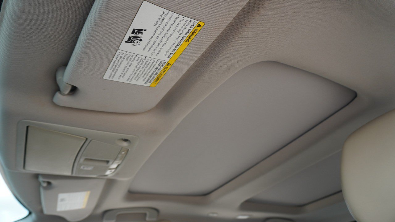 Used 2016 Nissan Maxima Platinum FWD image 26