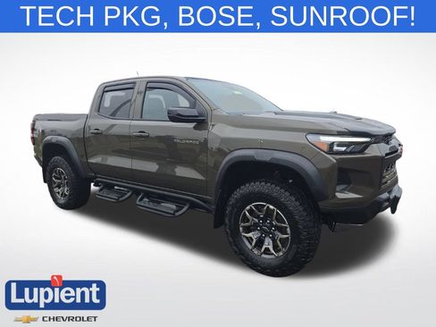 Used 2024 Chevrolet Colorado ZR2 w/ ZR2 Convenience Package III AWD/4WD image 1