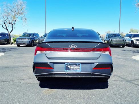 New 2026 Hyundai Elantra SEL Sport Premium image 5