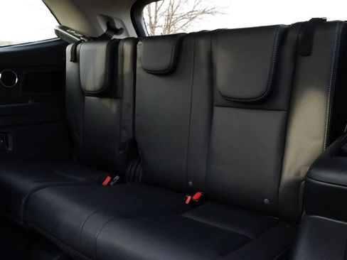 Certified 2023 Subaru Ascent Limited w/ Technology Package image 20