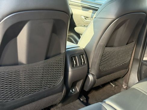 Used 2024 Hyundai Tucson Limited image 29