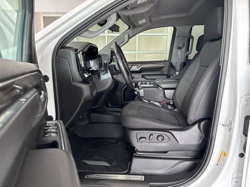 Certified 2022 Chevrolet Silverado 1500 LT AWD/4WD image 11