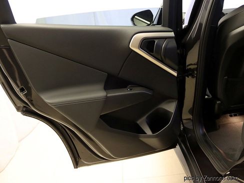 Used 2025 BMW X3 xDrive30i w/ Premium Package image 29