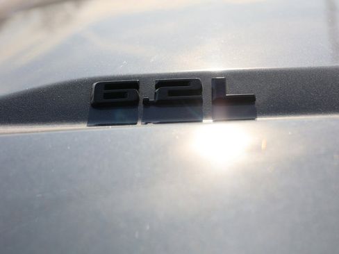 Used 2022 Chevrolet Silverado 1500 RST w/ LPO, Blackout Package image 10