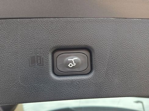 Used 2021 Lincoln Nautilus Reserve w/ Monochromatic Package AWD/4WD image 25