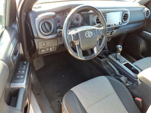 Used 2023 Toyota Tacoma TRD Sport image 14