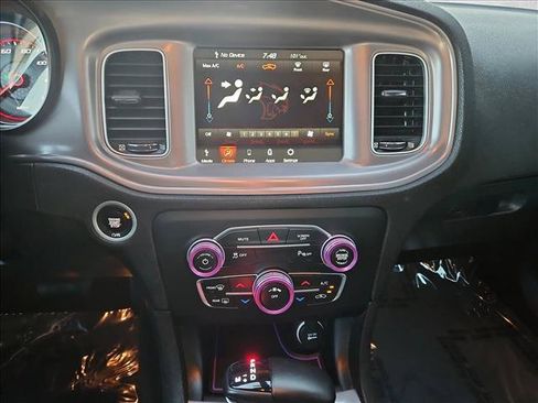 Used 2023 Dodge Charger SXT RWD image 15