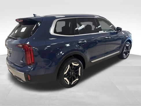 Used 2025 Kia Telluride S AWD/4WD image 6
