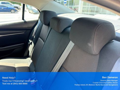 Used 2022 MAZDA MAZDA3 s FWD image 15