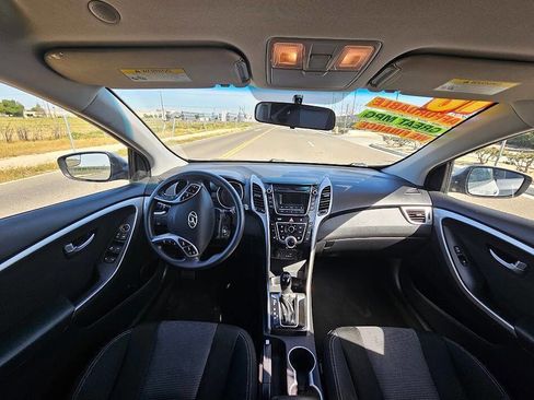 Used 2016 Hyundai Elantra GT image 12