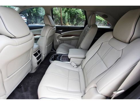 Used 2018 Acura MDX SH-AWD w/ Advance Package image 11