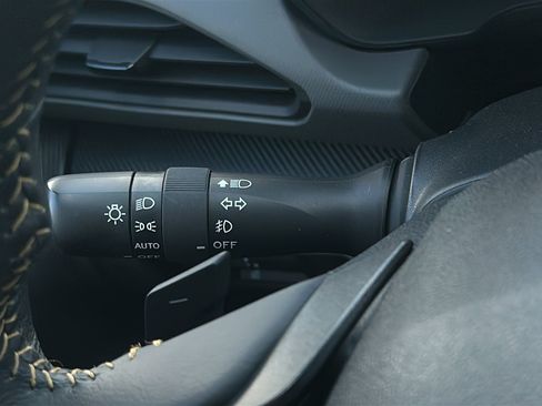 Certified 2024 Subaru Crosstrek 2.5i Sport AWD/4WD image 13