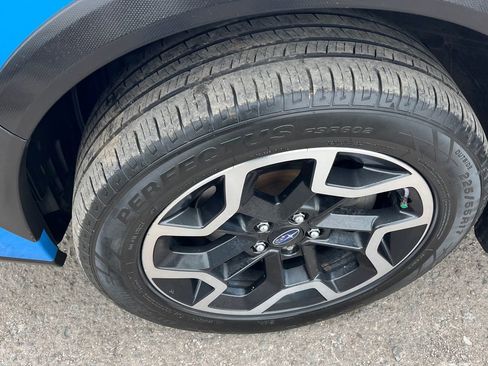 Used 2017 Subaru Crosstrek 2.0i Premium image 23