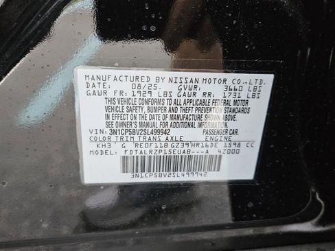 New 2025 Nissan Kicks Play S image 7