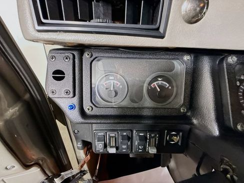 Used 2003 HUMMER H1 4-Door Open Top AWD/4WD image 45