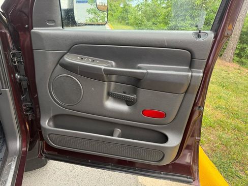Used 2005 Dodge Ram 3500 Truck SLT w/ Trailer Tow Group AWD/4WD image 27